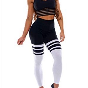 Bombshell sportswear tights
